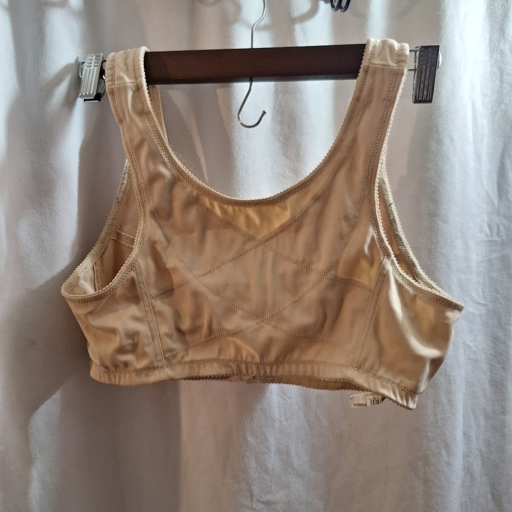Exquisite bra 38D - Picture 3 of 5
